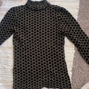 White House Black Market Black and Gold Patterned Sweater Size Small Petite